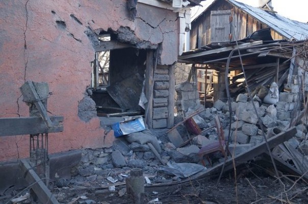 Сводка от НМ ЛНР 12 ноября 2016 года. Укрофашисты обстреляли Брянку, погиб один мирный житель, один получил ранения Сводка от НМ ЛНР 12 ноября 2016 года. Укрофашисты обстреляли Брянку, погиб один мирный житель, один получил ранения