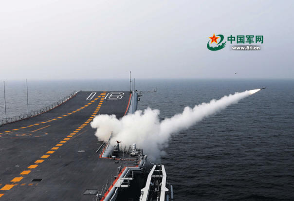 На авианосце "Ляонин" На авианосце "Ляонин"