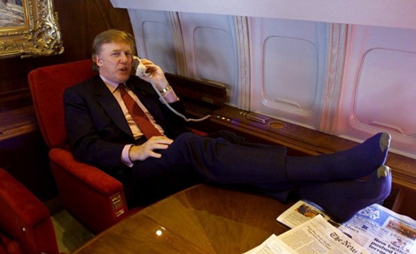 У меня зазвонил телефон... Си Цзиньпин провел первые переговоры с Трампом