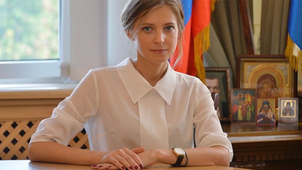 Кто и зачем решил затравить Поклонскую