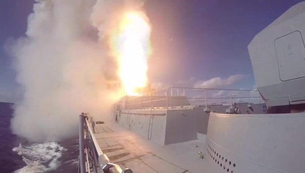 Минобороны показало видео пуска "Калибров" с "Адмирала Григоровича"