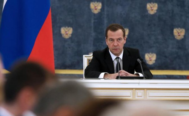 Правительству Медведева указали на выход?