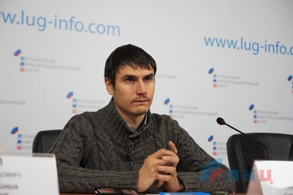 Российские паспорта для жителей ЛДНР: быть или не быть? Российские паспорта для жителей ЛДНР: быть или не быть?