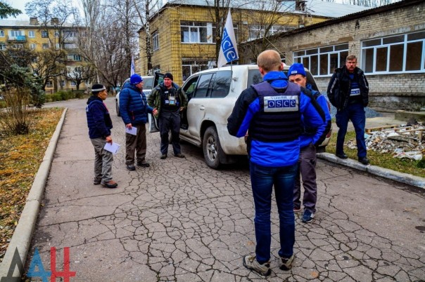 Сводка от МО ДНР 17 ноября 2016. Укрофашисты обстреляли больницу с детьми в Донецке Сводка от МО ДНР 17 ноября 2016. Укрофашисты обстреляли больницу с детьми в Донецке