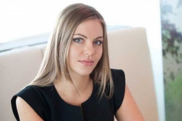 Гламурная пустота. Украиной, по большому счету, правит все та же компашка безродных космополитов