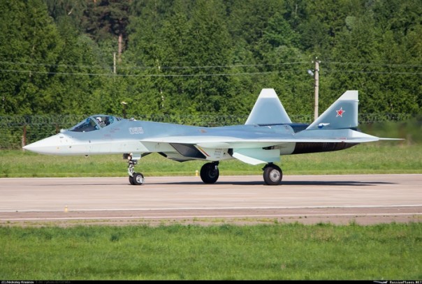 Совершил первый полёт 7-й экземпляр Т-50, состоялся первый запуск стендового образца двигателя-демонстратора "изделие 30" Совершил первый полёт 7-й экземпляр Т-50, состоялся первый запуск стендового образца двигателя-демонстратора "изделие 30"