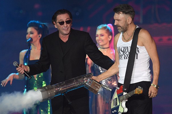 Группа "Ленинград" получила премию "Золотой граммофон" Группа "Ленинград" получила премию "Золотой граммофон"