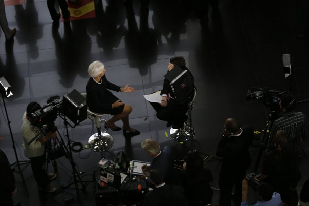 Лидеры АТЭС сфотографировались в перуанских накидках из викуньи