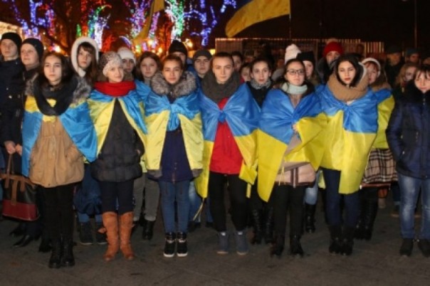 На Одесский Евромайдан «онижедетей» пришлось сгонять силой: майданить на шару студенты отказались На Одесский Евромайдан «онижедетей» пришлось сгонять силой: майданить на шару студенты отказались