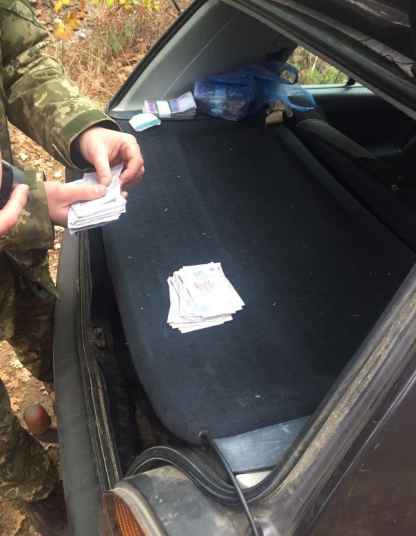 Два капитана ВСУ на Львовщине торговали ворованными боеприпасами Два капитана ВСУ на Львовщине торговали ворованными боеприпасами