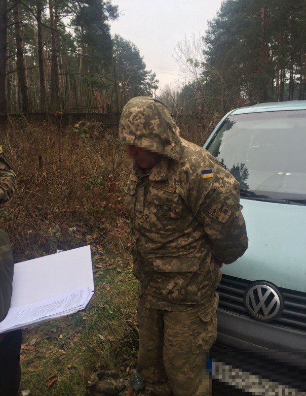 Два капитана ВСУ на Львовщине торговали ворованными боеприпасами Два капитана ВСУ на Львовщине торговали ворованными боеприпасами