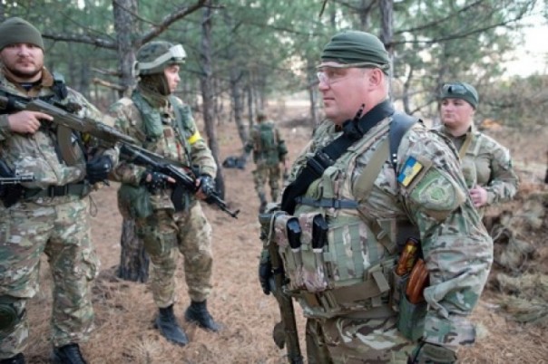 Настоящие предатели Украины. Стадо баранов, пошедшее в услужение государственным преступникам, не может именоваться украинской армией Настоящие предатели Украины. Стадо баранов, пошедшее в услужение государственным преступникам, не может именоваться украинской армией