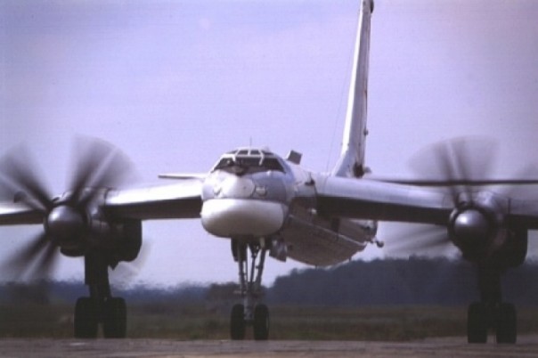 Украина отказалась возвращать РФ отремонтированную авиатехнику: Киев украл старые самолеты