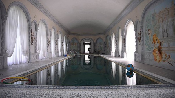 Без денег и iPhone