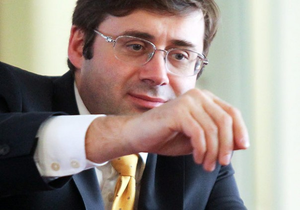 «Большая тройка» планирует обосноваться в России «Большая тройка» планирует обосноваться в России