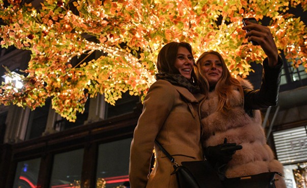 Где же в Москве выбоины? The Duran, США