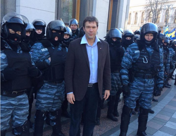 Главная интрига допроса Януковича. Олег Царёв