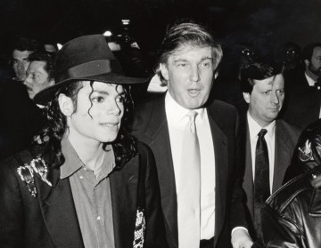 Президент РФ в ближайшее время поговорит с Трампом по телефону