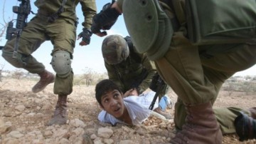 Садисты своих не бросают