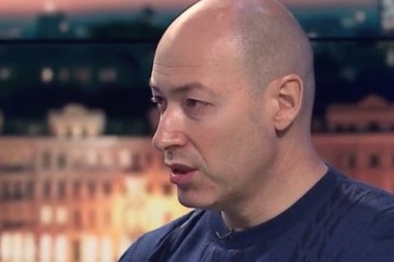 Азаров ответил «брехливому проходимцу» Гордону: В старое доброе время я бы вызвал его на дуэль