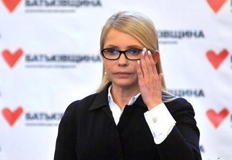 Тимошенко заявила о готовности Порошенко уйти с поста президента Украины