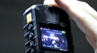 Начальник полиции насилует патрульных. Скрытая камера 18+