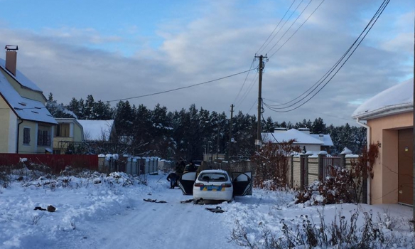 В перестрелке под Киевом погибли пять полицейских. Правоохранители, не разобравшись, перестреляли своих коллег.