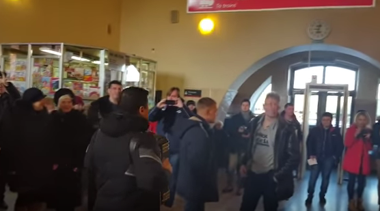 Песенный флешмоб. Благовещенск, Алушта, Снежное, Кишинев, Евпатория, Москва, Чугуев