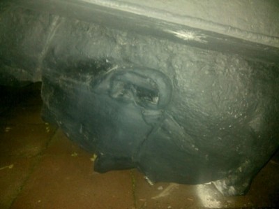 В Кременчуге вандалы снесли памятник знаменитому советскому педагогу Макаренко