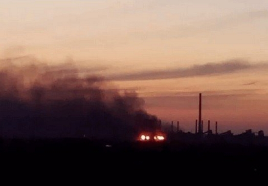 Военная сводка: ночной артиллерийский обстрел Донецка, повреждено как минимум 13 домов Военная сводка: ночной артиллерийский обстрел Донецка, повреждено как минимум 13 домов