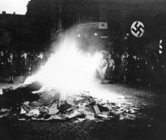 Рада поддержала ограничение ввоза печатной продукции "антиукраинского содержания"