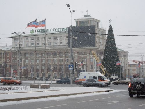 Донецк: в 2017 году надо ковать железо