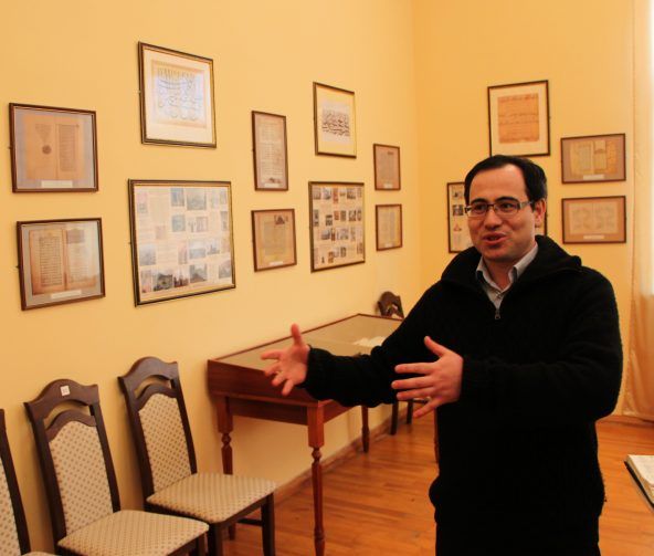 На Украине боевики похитили директора крымского музея, которому угрожал Чубаров