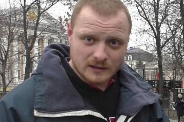 Парасюк раздавал на Майдане «калаши» — свидетельство экс-командующего внутренними войсками. Правосеки раскрывают тайны Майдана Парасюк раздавал на Майдане «калаши» — свидетельство экс-командующего внутренними войсками. Правосеки раскрывают тайны Майдана