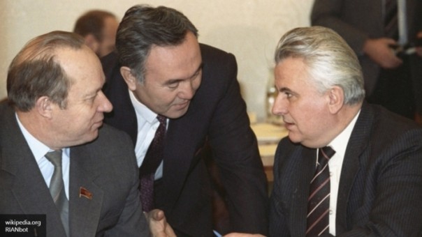 Кравчук призвал забыть про гуманизм по отношению к жителям Донбасса