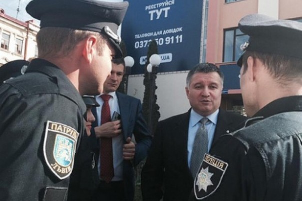 Небесная сотня Авакова: начало положено Небесная сотня Авакова: начало положено