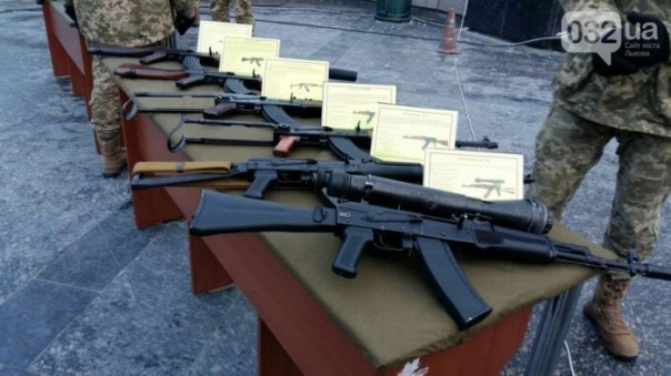 Украинские военные показали свое лучшее вооружение в день ВСУ Украинские военные показали свое лучшее вооружение в день ВСУ