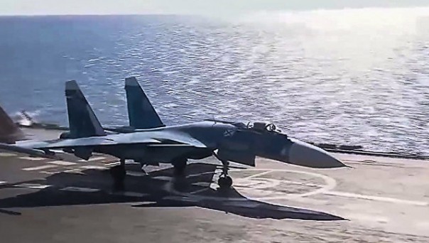 В Минобороны опровергли сообщения СМИ о причинах крушения Су-33