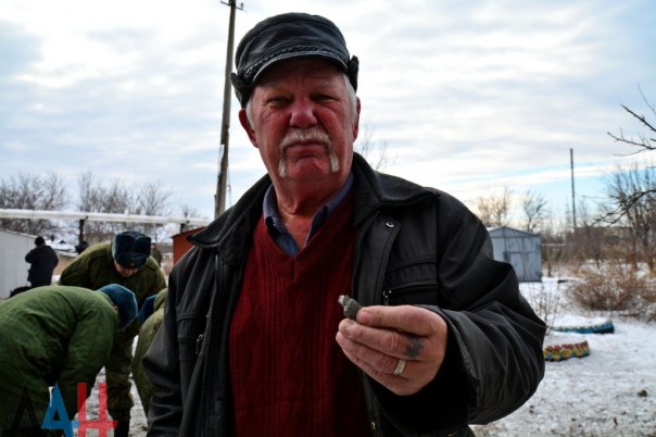 Последствия ночных обстрелов: повреждены минимум 13 домов в Куйбышевском районе Донецка, ранен мирный житель