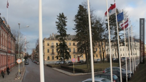 Латвийский русофоб Пабрикс неожиданно выступил за Путина