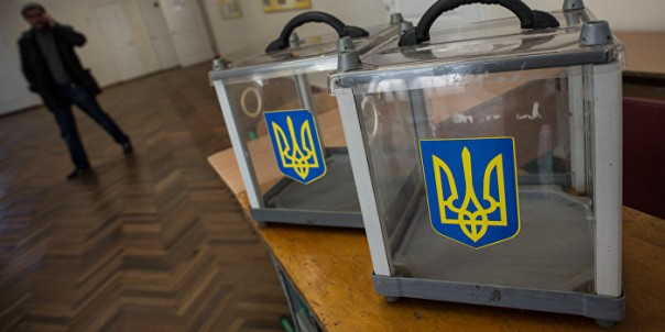 В 13 областях Украины проходят местные выборы
