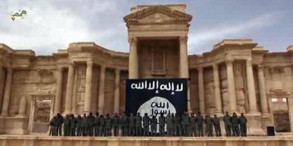 Перед входом в Пальмиру надо поставить таблички с надписью "Добро пожаловать. В ад"