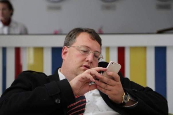 51% украинцев готовы голосовать за «сепаров» в новой Раде  