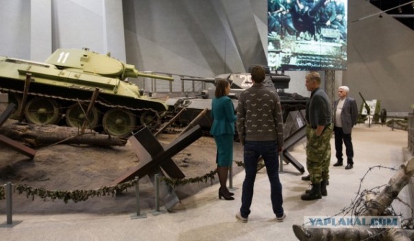 Дольф Лундгрен не прочь купить квартиру в Минске и рассказал правду о Стивене Сигале Дольф Лундгрен не прочь купить квартиру в Минске и рассказал правду о Стивене Сигале