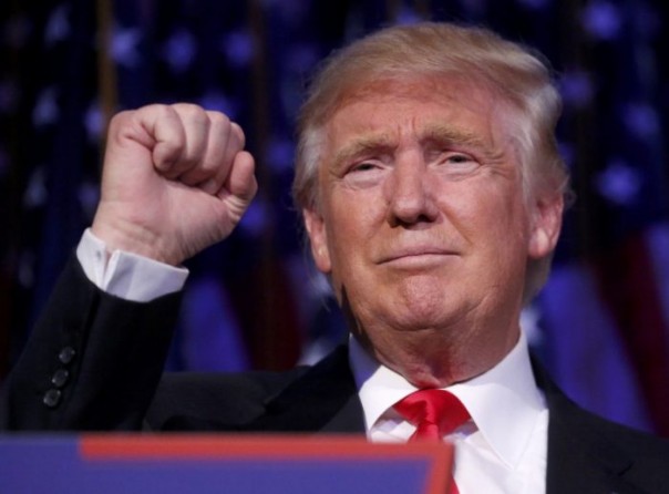 Д.Эрнест: Трамп сам проговорился о причастности России к взлому демократов Д.Эрнест: Трамп сам проговорился о причастности России к взлому демократов