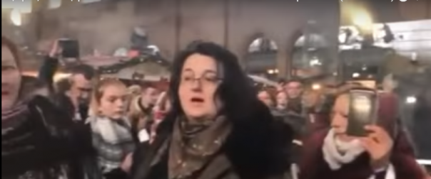 Участники флешмоба в Цюрихе спели «Катюшу» и «Калинку»