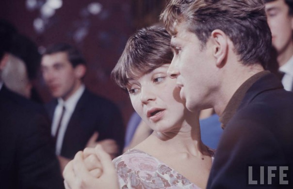 Молодежи 60-х посвящается Молодежи 60-х посвящается