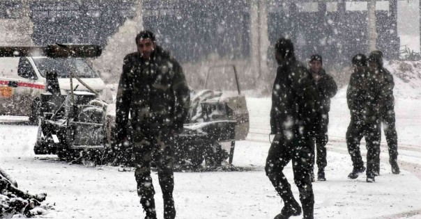 Первый снег в Алеппо. Первый снег в Алеппо.