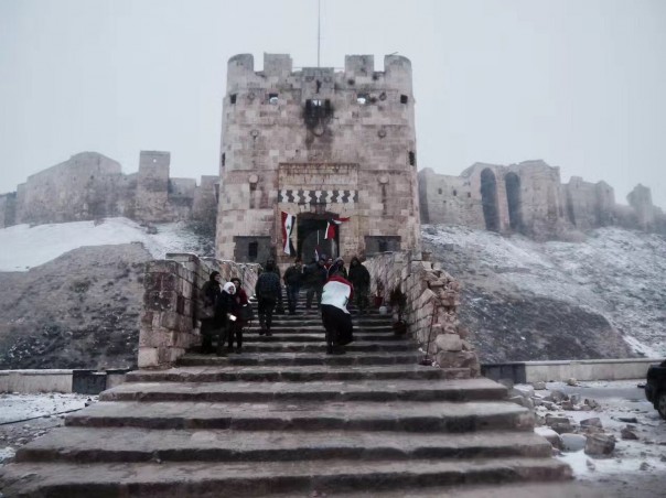 Первый снег в Алеппо. Первый снег в Алеппо.
