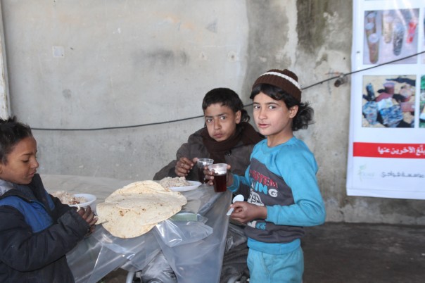 «Крупнейшая гуманитарная акция современности»  без помощи Запада
